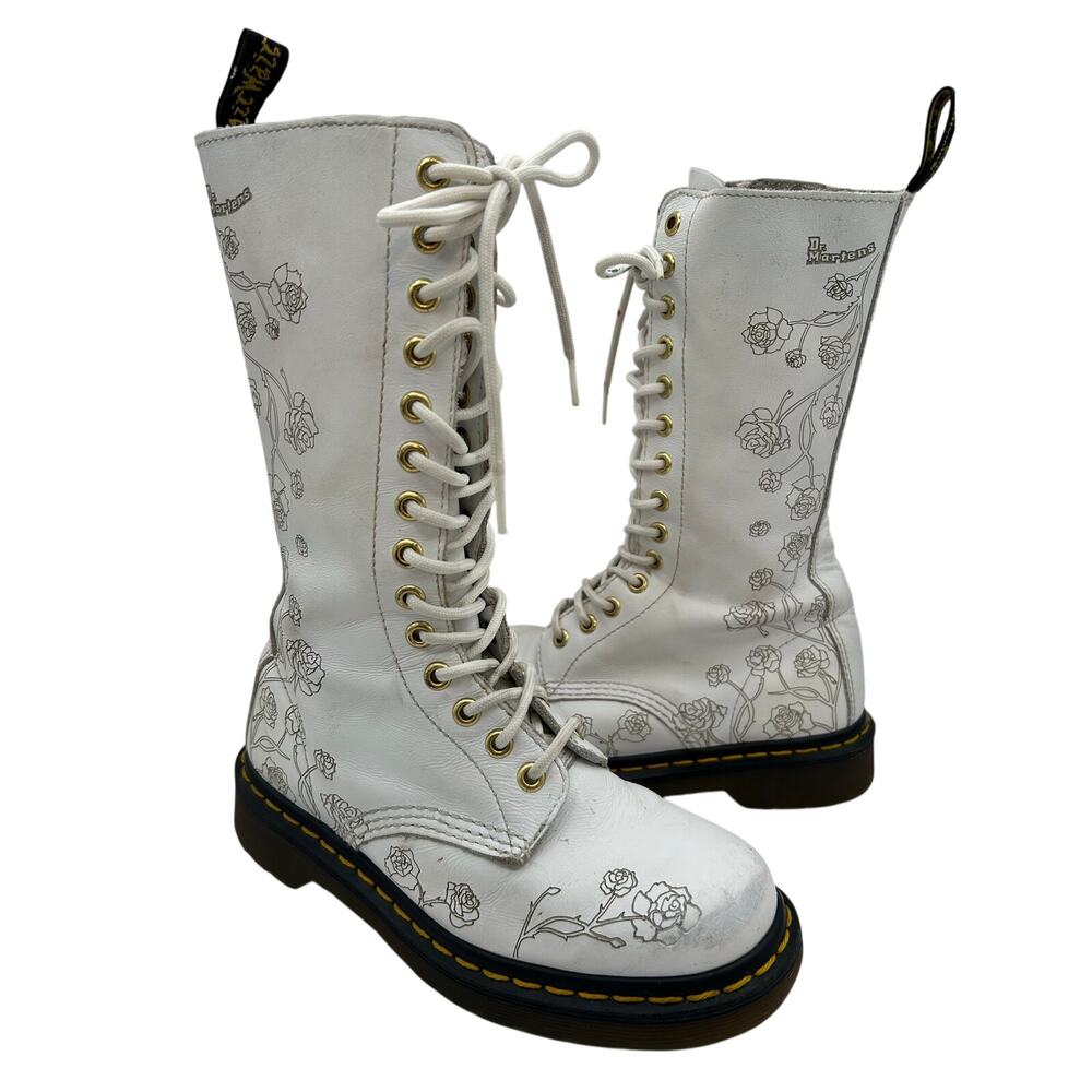 RARE Vintage Martens 1C57 14-Eye Floral lace up  Boots white leather women’s 5